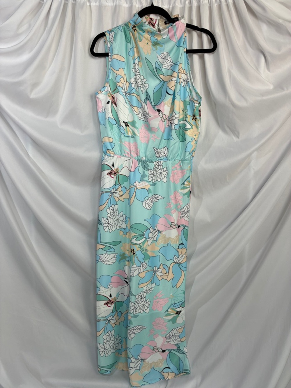 NWT - Pretty Garden Dress